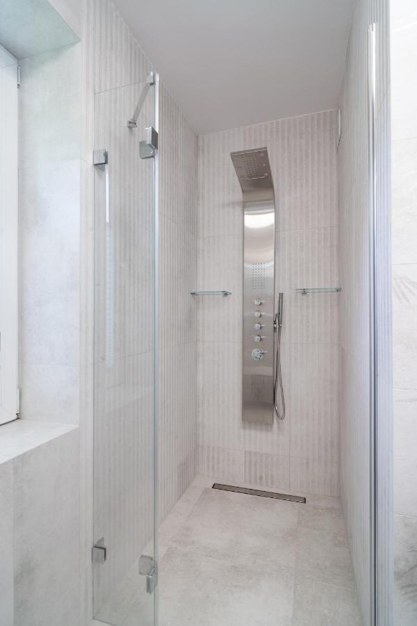 Apartament Zielony Przyladek Brwinow Exteriör bild